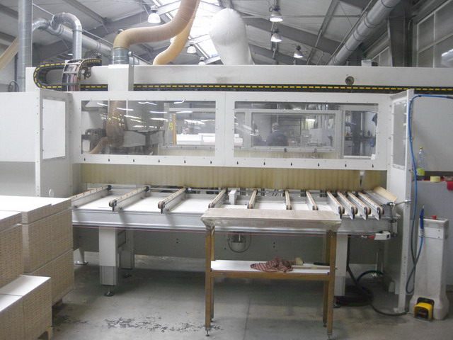 PERCEUSE AU DEFILE - MORBIDELLI (SCM Group) - Sofit