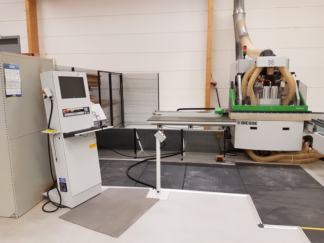 CENTRE D'USINAGE C.N.C. - BIESSE - Sofit