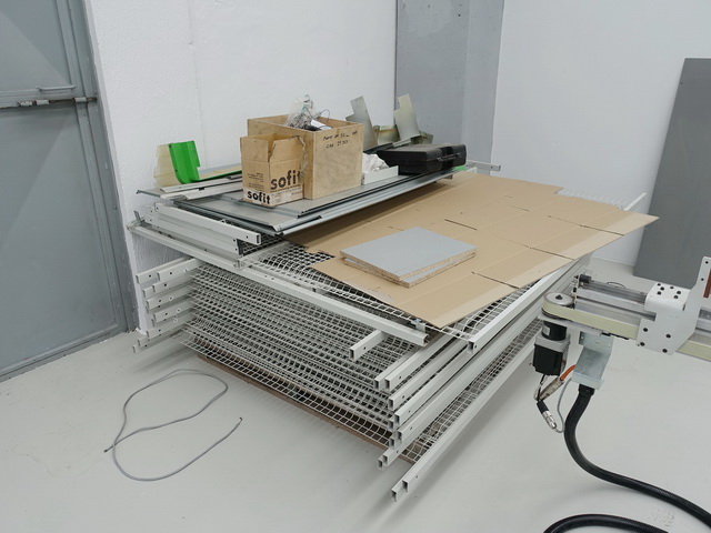 CENTRE D'USINAGE C.N.C. - BIESSE - Sofit