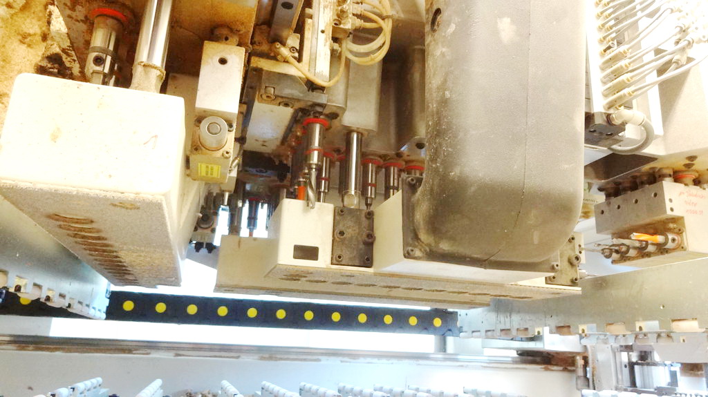 CENTRE D'USINAGE C.N.C. - MORBIDELLI (SCM Group) - Sofit