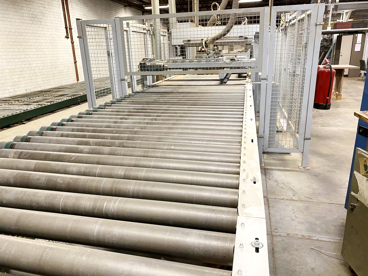 PERCEUSE (LIGNE AUTOMATIQUE DE PERCAGE) - WEEKE (HOMAG)+WAMHOFF + VENJAKOB - Sofit