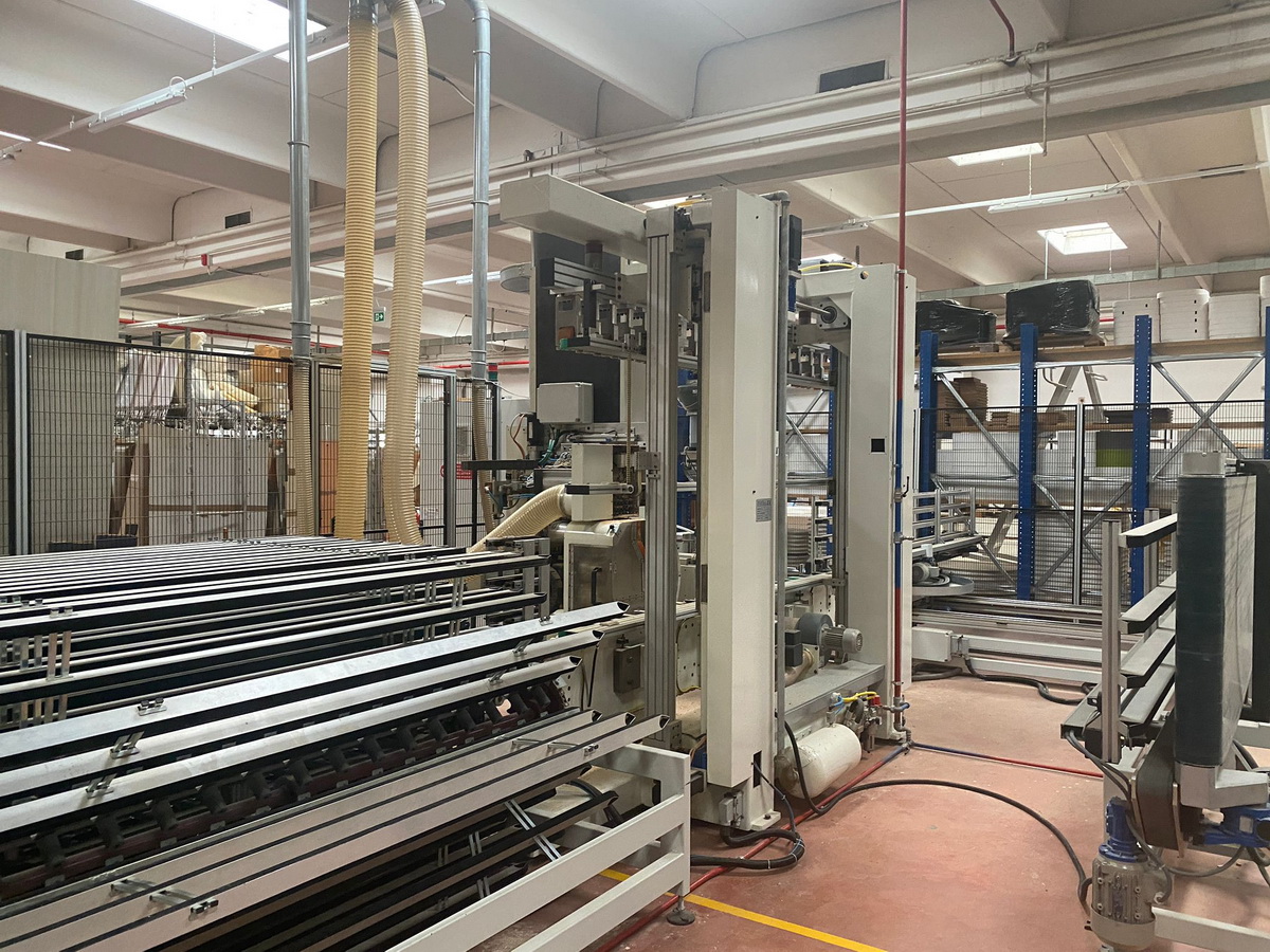 CENTRE D'USINAGE C.N.C. - REM (SCM Group) - Sofit