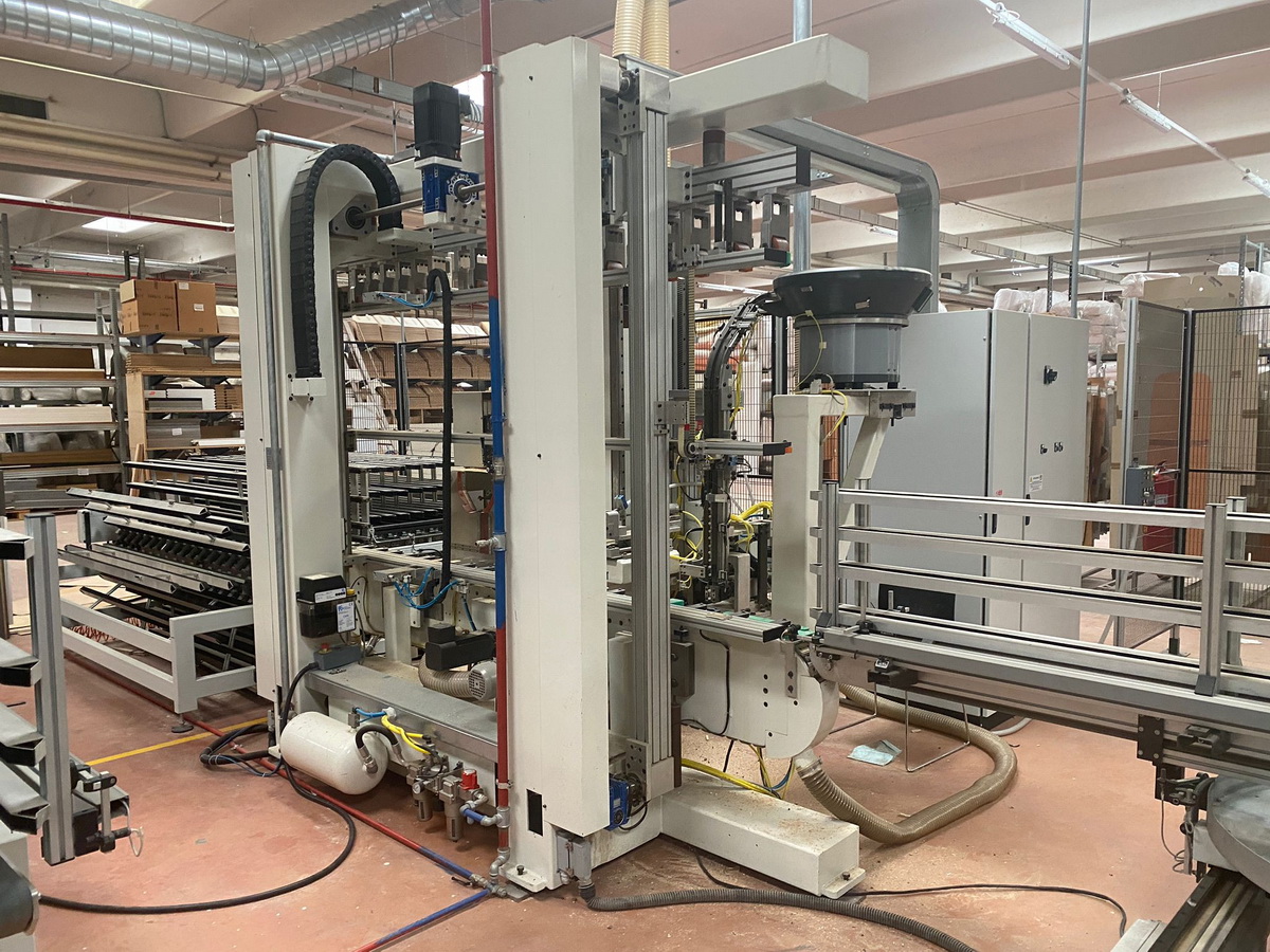 CENTRE D'USINAGE C.N.C. - REM (SCM Group) - Sofit