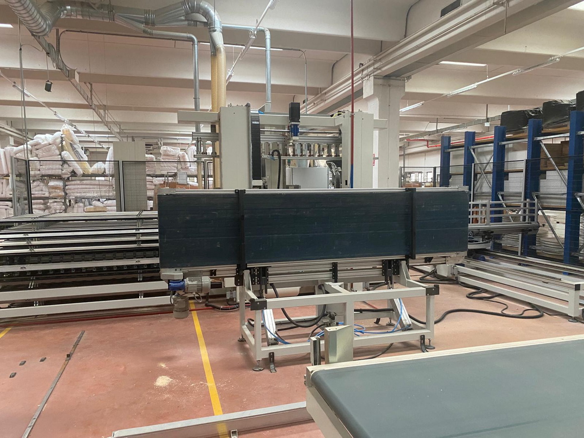 CENTRE D'USINAGE C.N.C. - REM (SCM Group) - Sofit