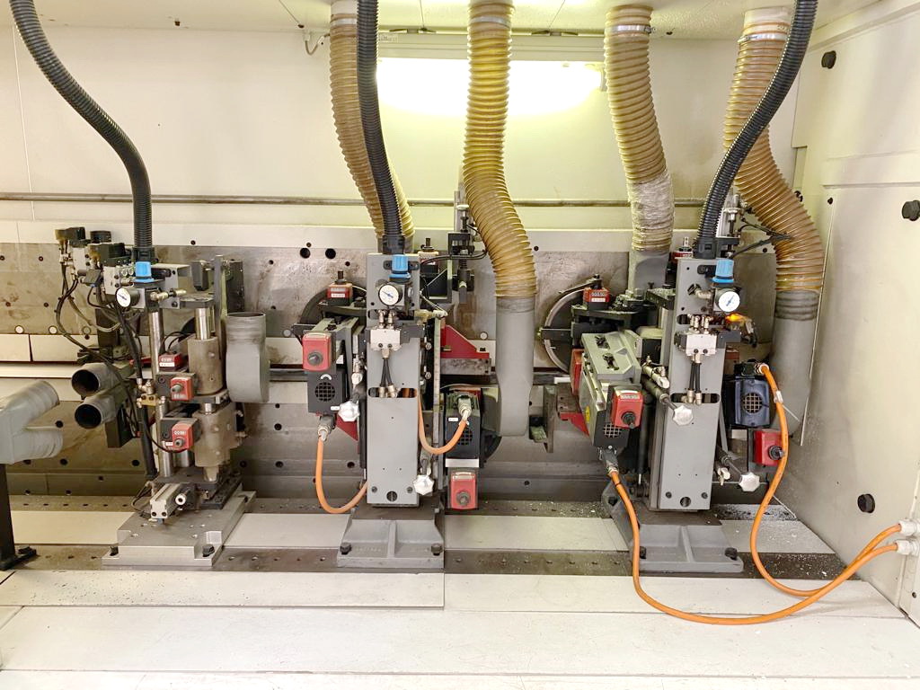 FACONNEUSE-PLAQUEUSE (LIGNE 4-COTES  de FACONNAGE-PLAQUAGE de CHANTS) - IMA + BIESSE - Sofit