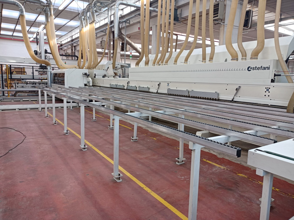 FACONNEUSE-PLAQUEUSE (LIGNE de Façonnage-Placage Monolaterale) - STEFANI (SCM Group)  - Sofit