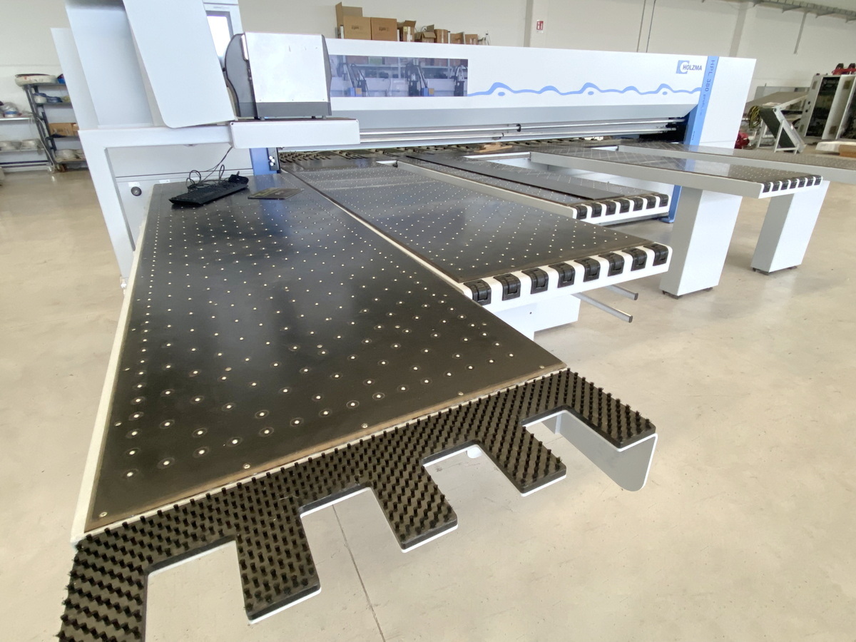 SCIE A PANNEAU - HOLZMA (HOMAG Group) - Sofit