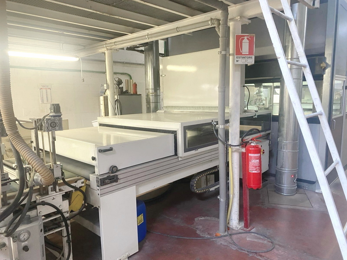 LINEA DI VERNICIATURA - VD + SUPERFICI - Sofit