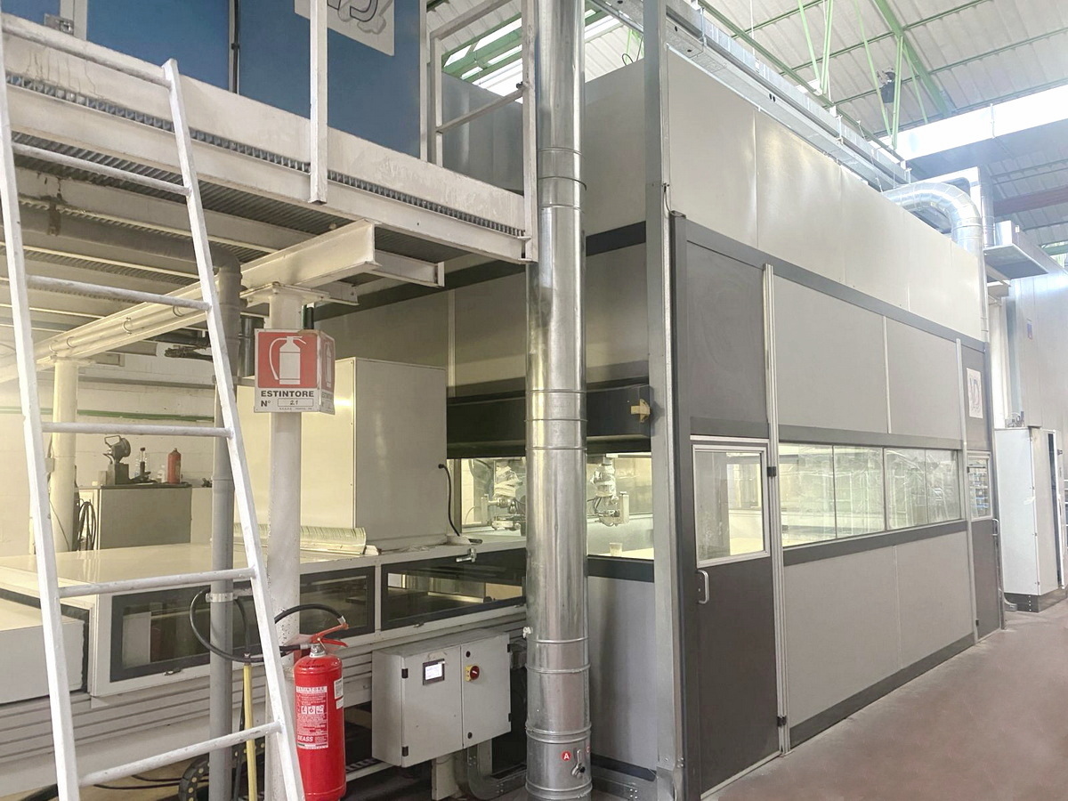 LINEA DI VERNICIATURA - VD + SUPERFICI - Sofit