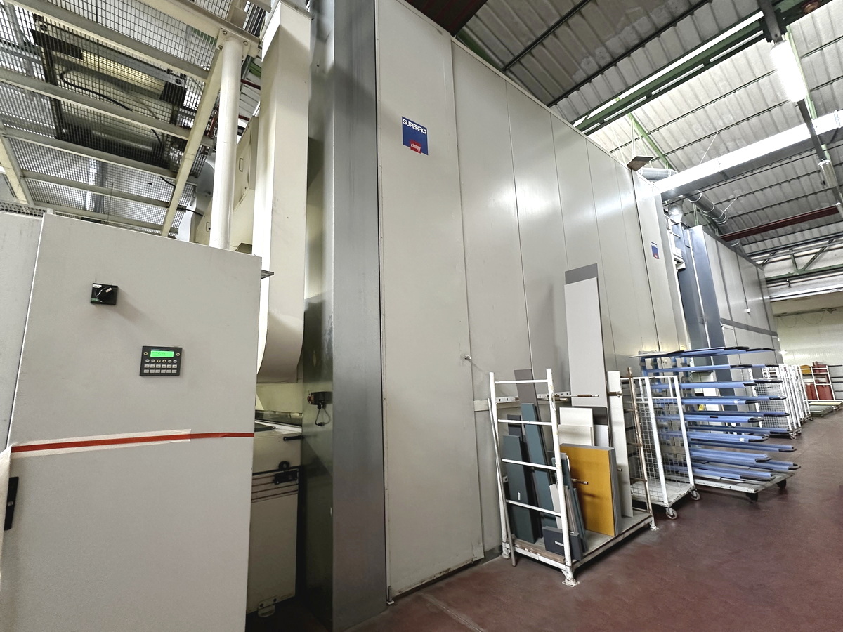LINEA DI VERNICIATURA - VD + SUPERFICI - Sofit