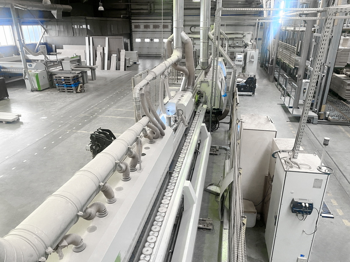 FACONNEUSE-PLAQUEUSE (LIGNE 4-COTES  de FACONNAGE-PLAQUAGE de CHANTS) - BIESSE + RBO - Sofit