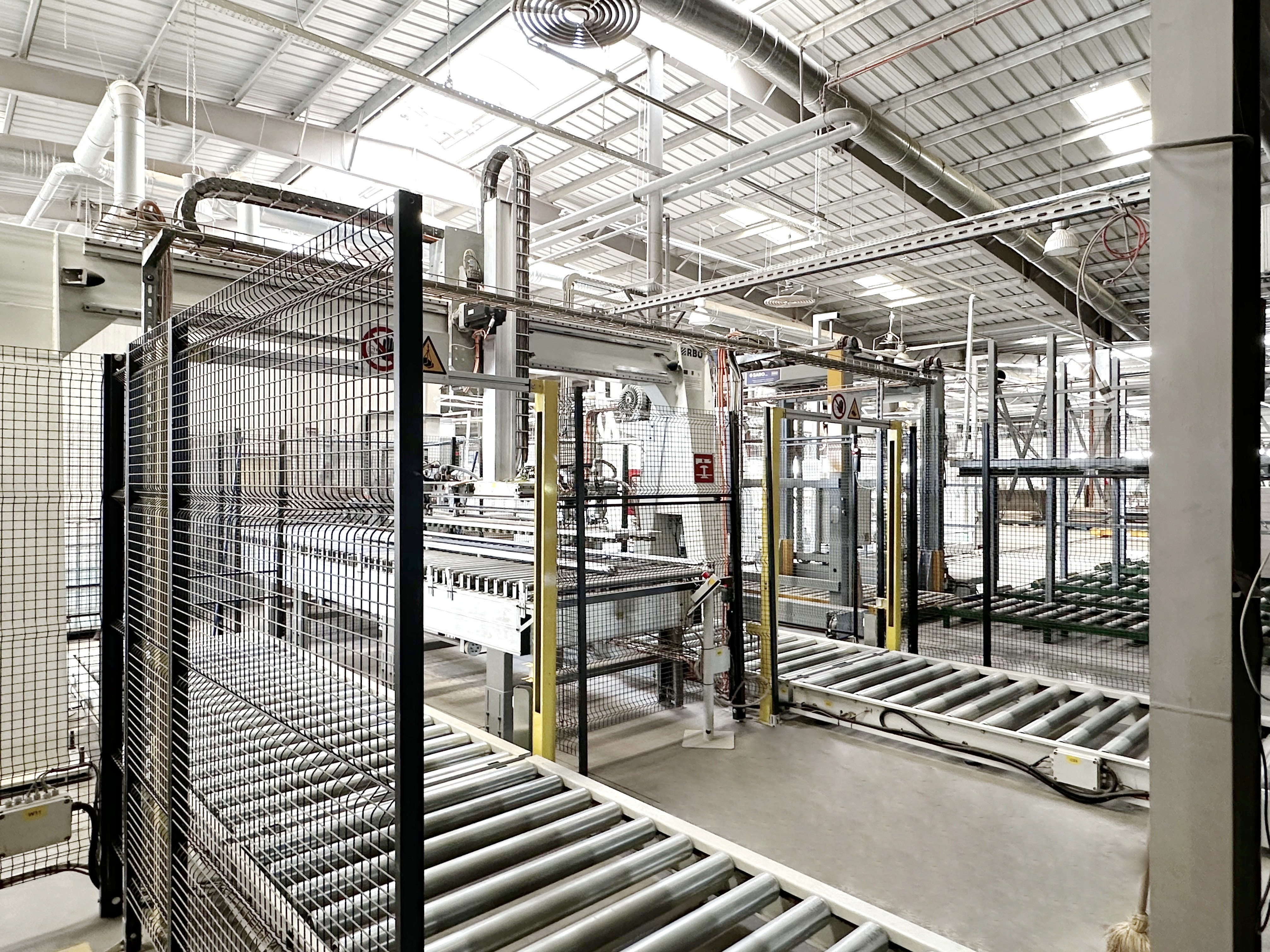 FACONNEUSE-PLAQUEUSE (LIGNE 4-COTES  de FACONNAGE-PLAQUAGE de CHANTS) - BIESSE + RBO - Sofit