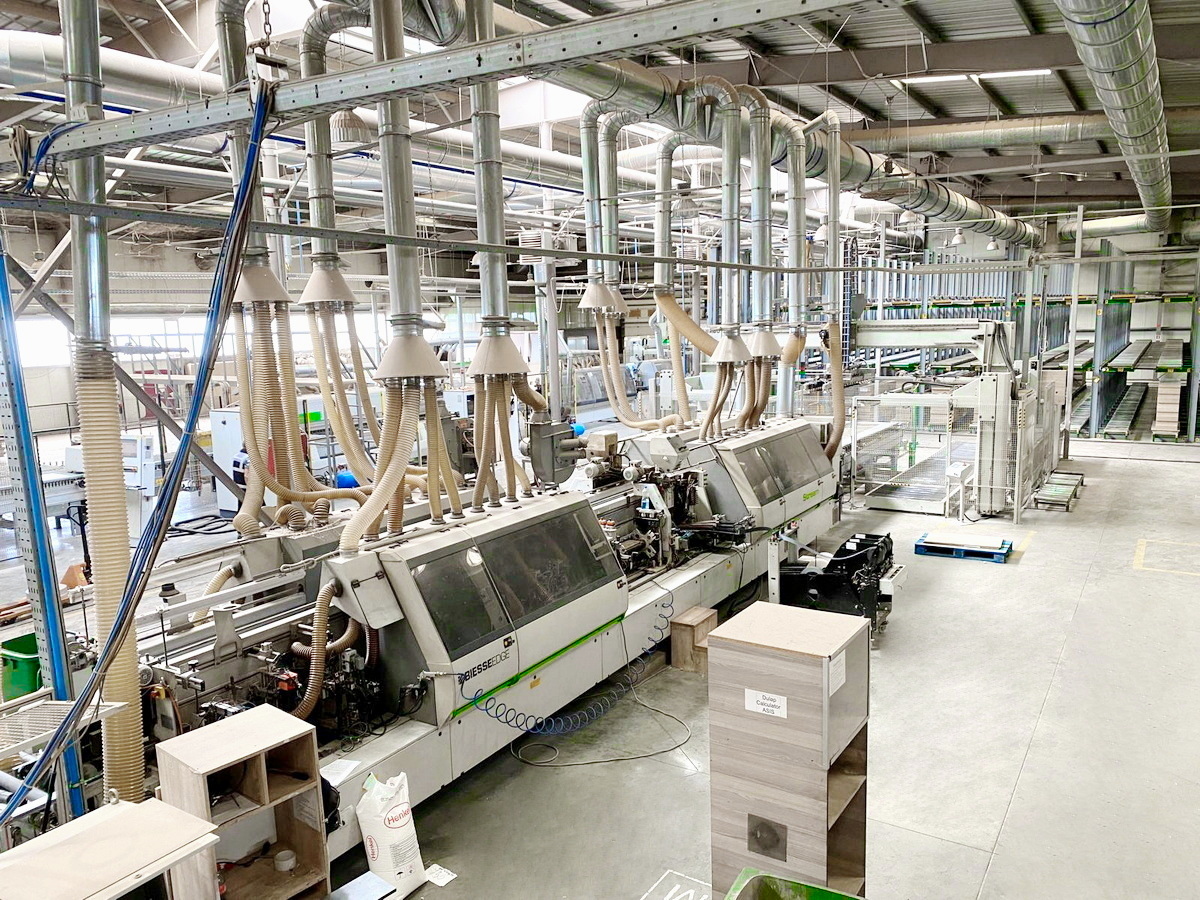 FACONNEUSE-PLAQUEUSE (LIGNE 4-COTES  de FACONNAGE-PLAQUAGE de CHANTS) - BIESSE + RBO - Sofit
