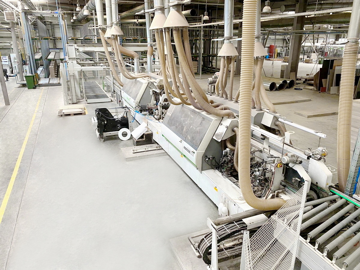 FACONNEUSE-PLAQUEUSE (LIGNE 4-COTES  de FACONNAGE-PLAQUAGE de CHANTS) - BIESSE + RBO - Sofit