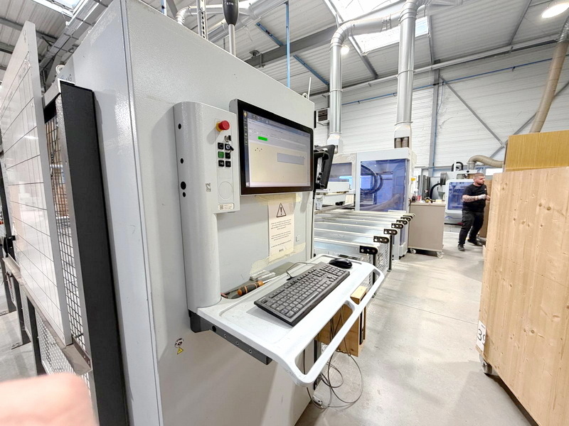 CENTRE D'USINAGE C.N.C. - WEEKE (HOMAG Group) - Sofit