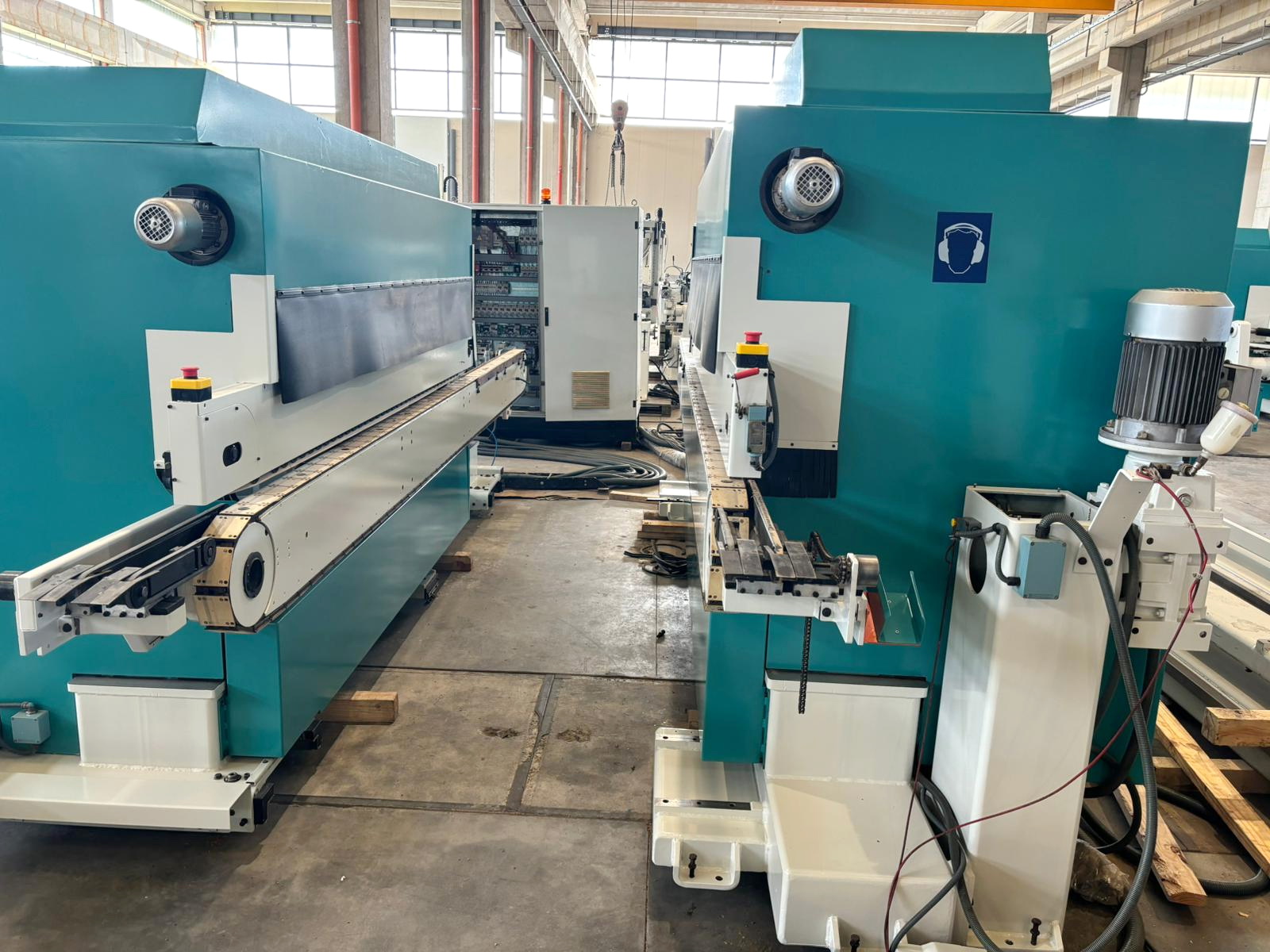 DOPPELENDPROFILER - CELASCHI (SCM Group) - Sofit
