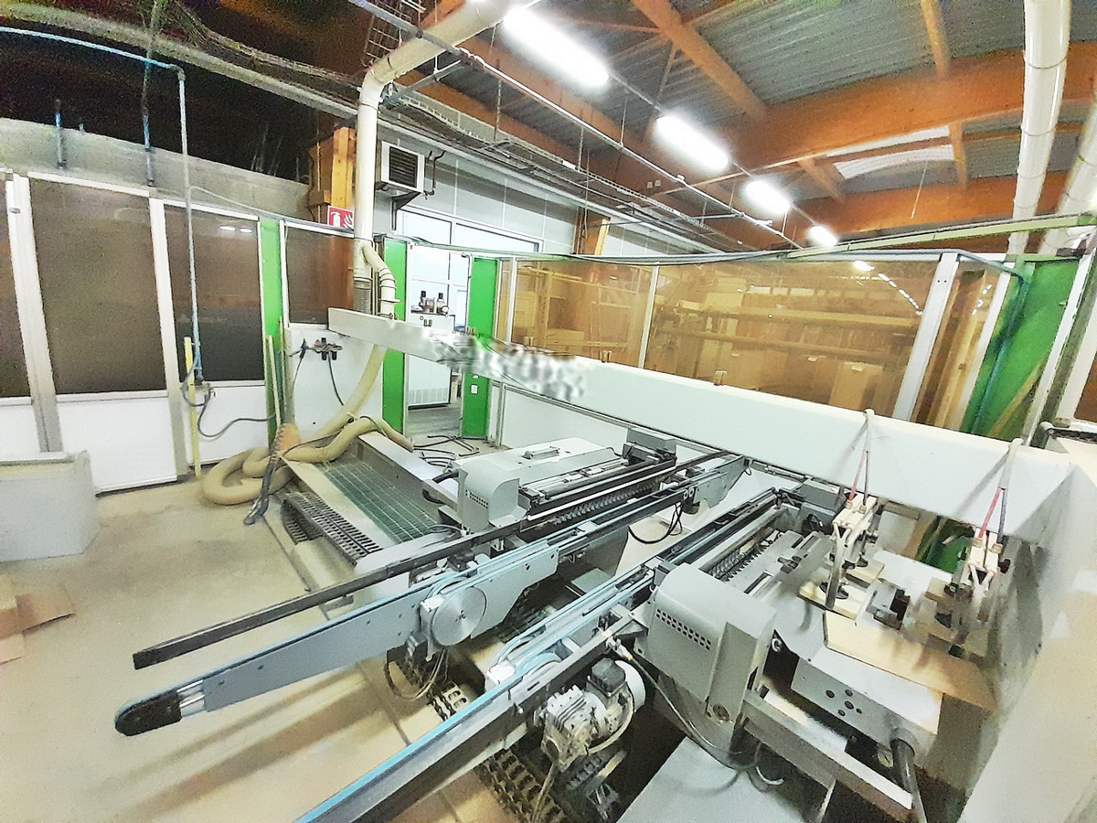 PERCEUSE AU DEFILE - BIESSE - Sofit