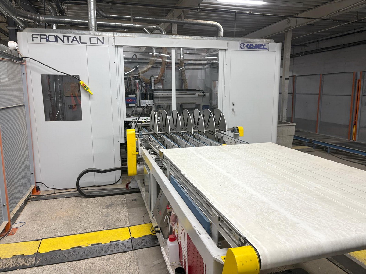 CENTRE D'USINAGE C.N.C. - COMEC + KUKA - Sofit