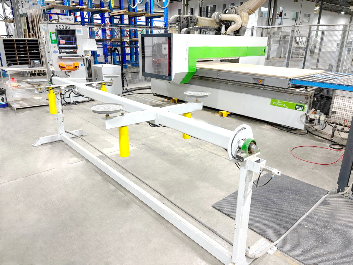 CENTRE D'USINAGE C.N.C. - BIESSE - Sofit
