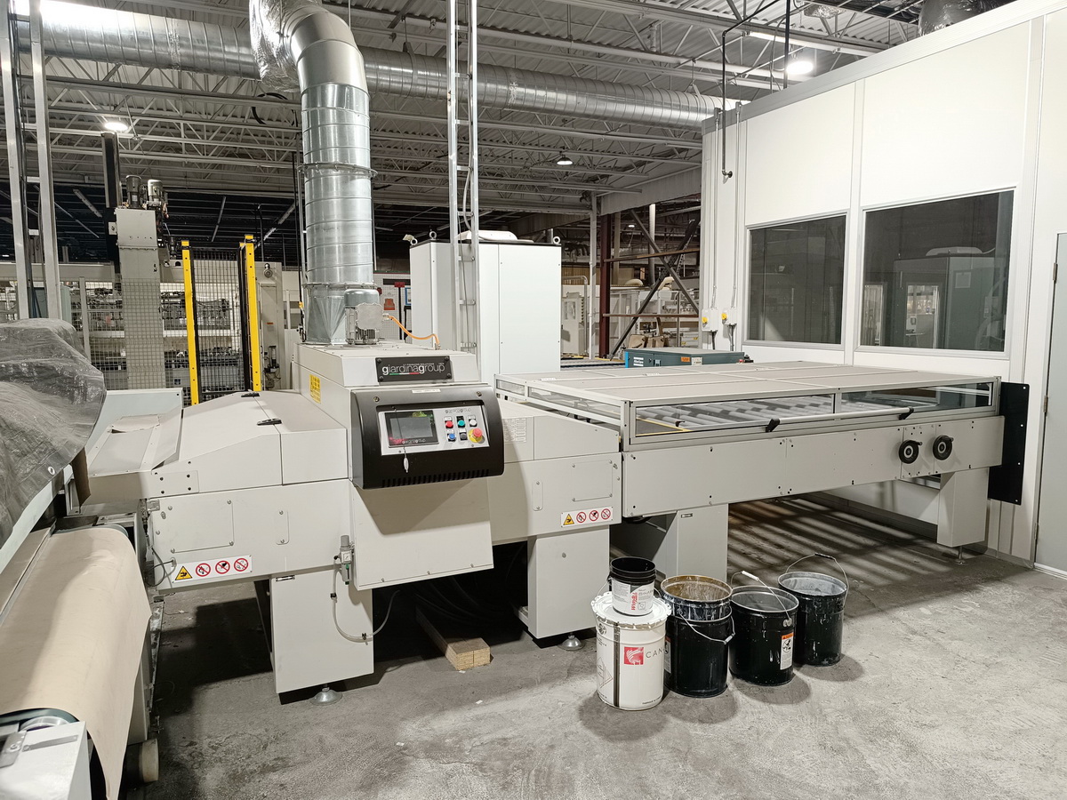 LINEA DI VERNICIATURA - GIARDINA + PROJECTA + DOUCET - Sofit
