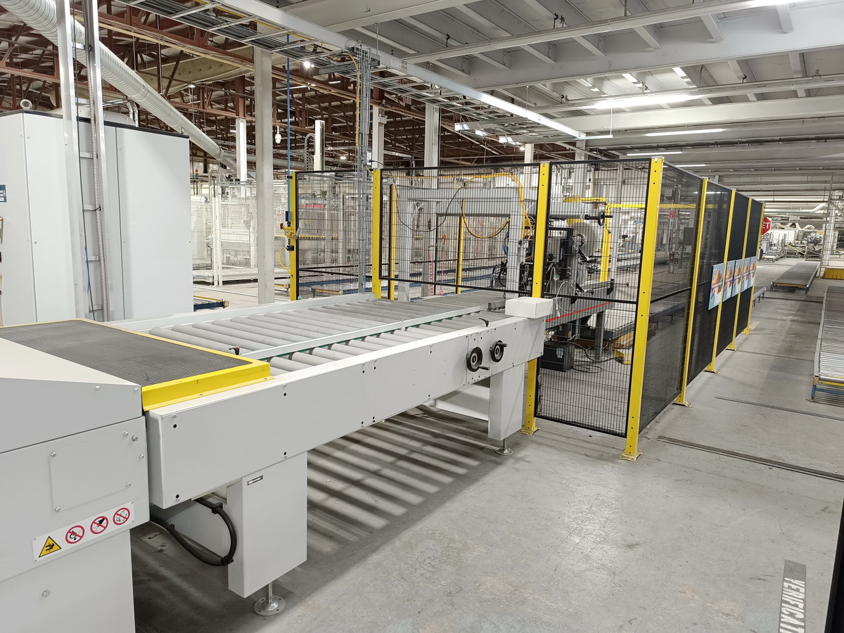 LINEA DI VERNICIATURA - GIARDINA + PROJECTA + DOUCET - Sofit