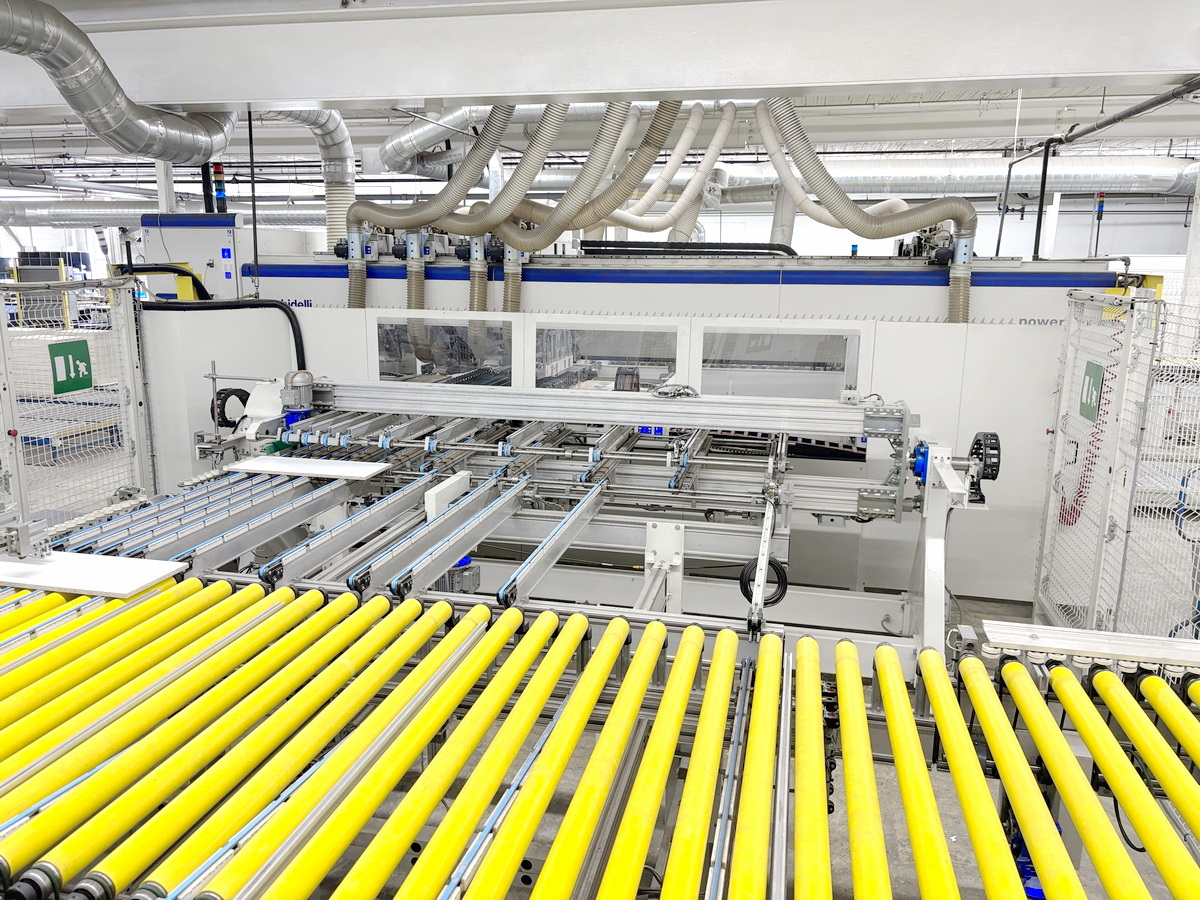 PERCEUSE (LIGNE AUTOMATIQUE DE PERCAGE) - MORBIDELLI + MAHROS (SCM Group) - Sofit