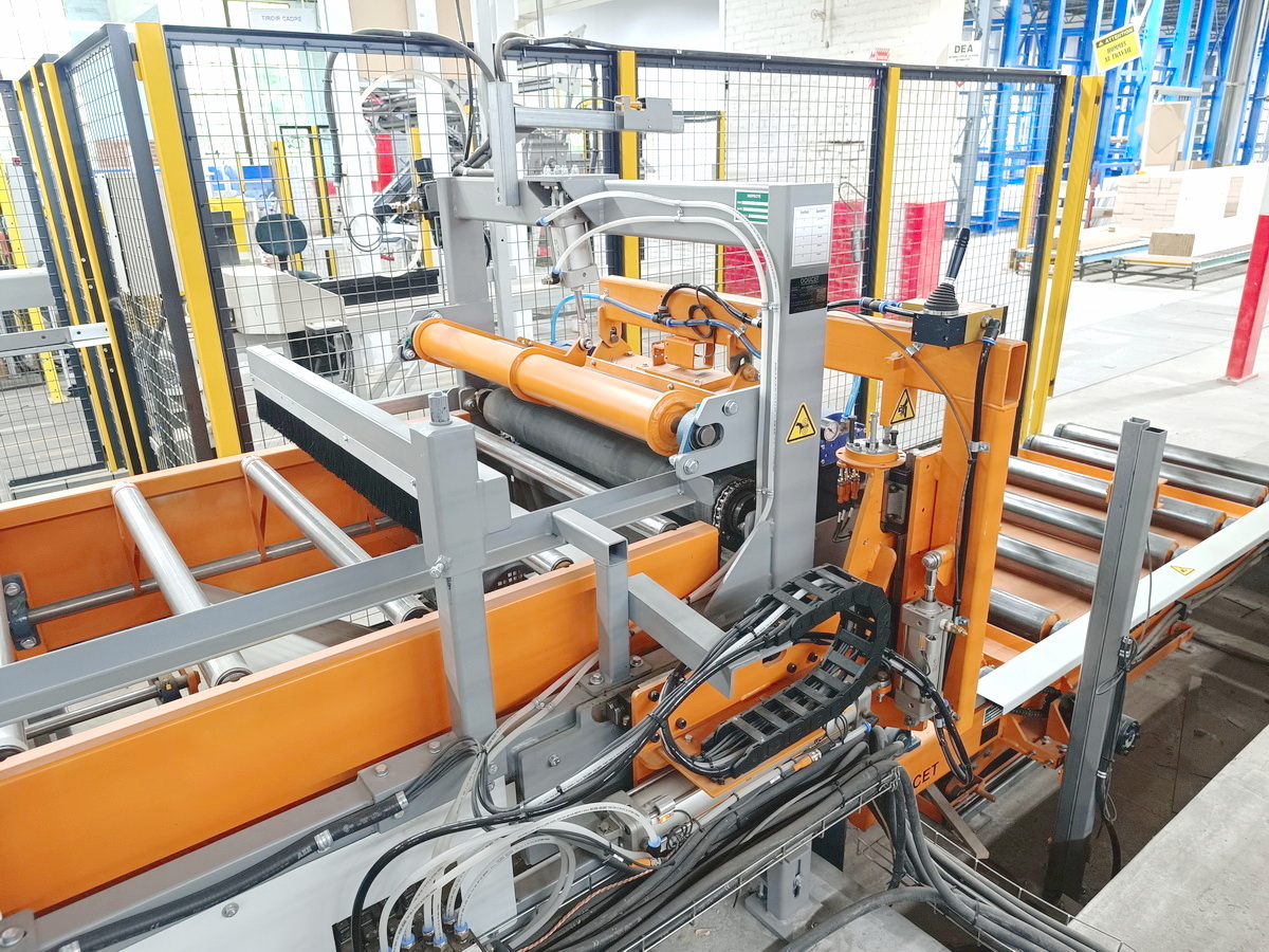 WRAPPING MACHINE - BARBERAN + SCM + DOUCET - Sofit