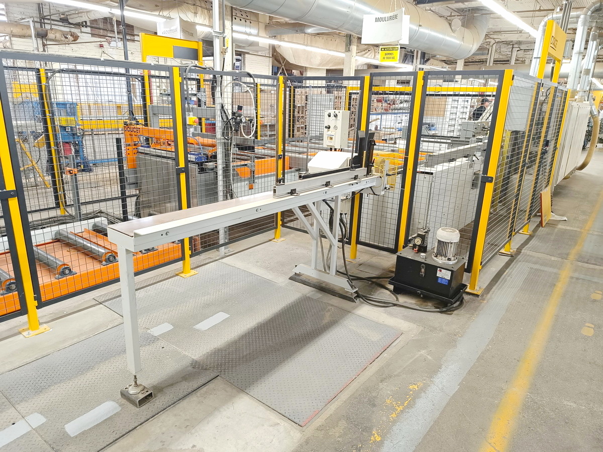 WRAPPING MACHINE - BARBERAN + SCM + DOUCET - Sofit