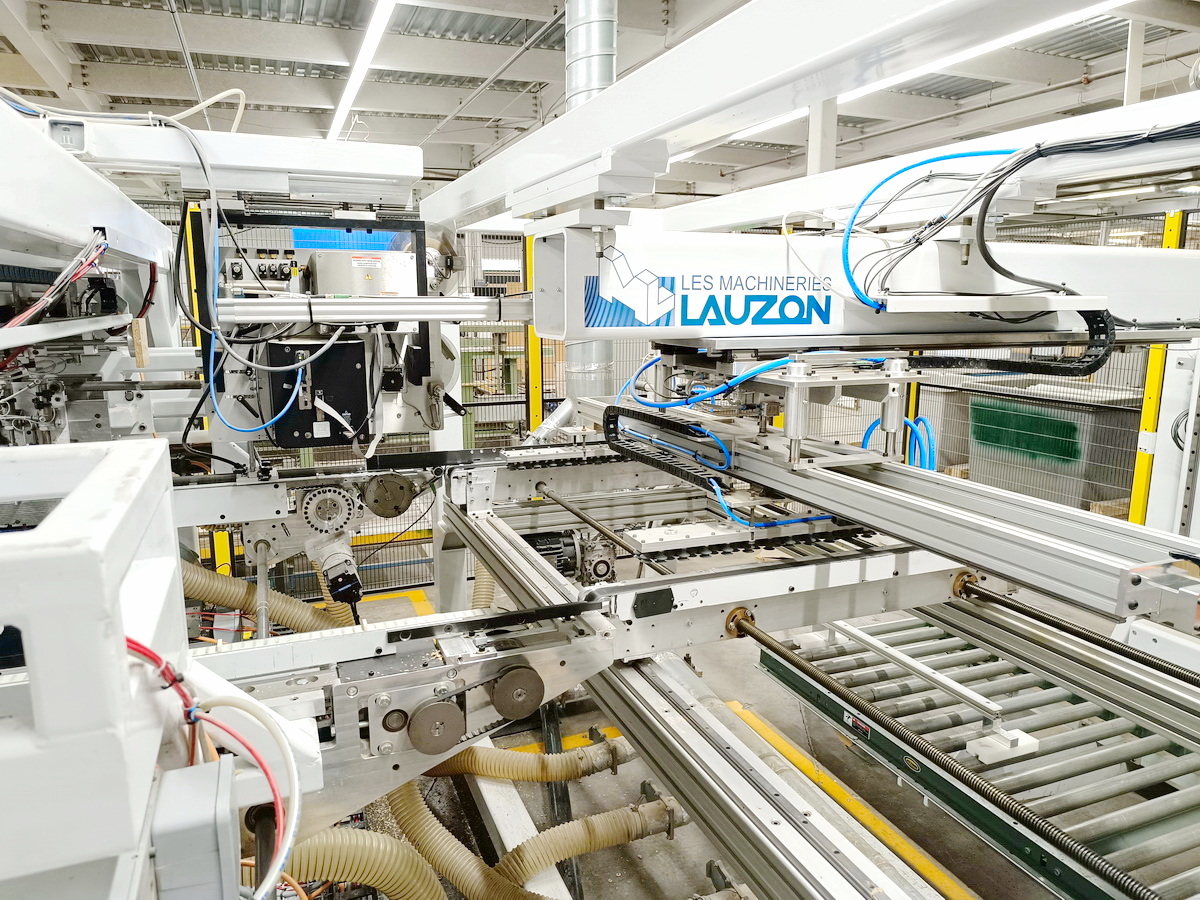 PERCEUSE (LIGNE AUTOMATIQUE DE PERCAGE) - LAUZON - Sofit